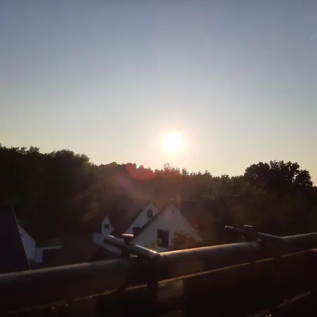 Apartment Mit Sonnenuntergang